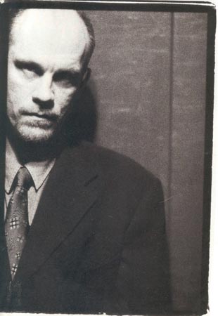 John Malkovich Photo (  )    /  - 20