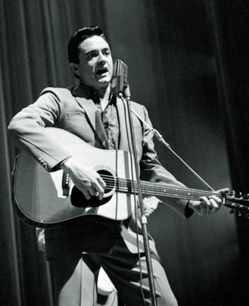 Johnny Cash Photo (  )   /  - 10