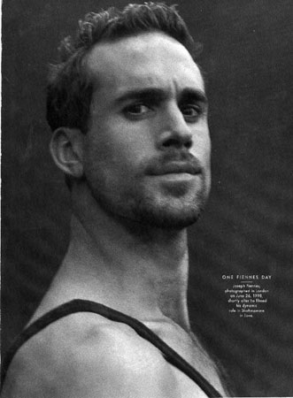 Joseph Fiennes Photo (  )    /  - 20