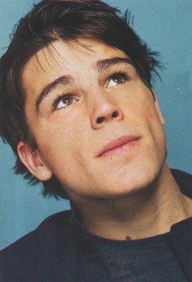 Josh Hartnett Photo (  )    /  - 19