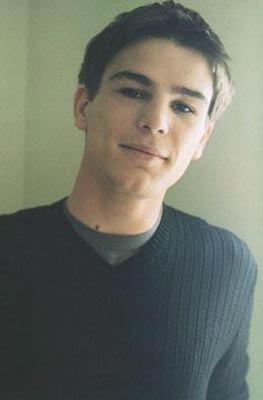 Josh Hartnett Photo (  )    /  - 21