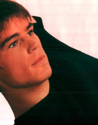 Josh Hartnett Photo (  )    /  - 23