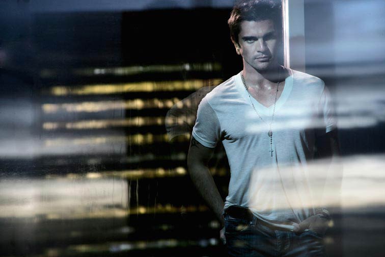 Juanes Photo ( )   /  - 4