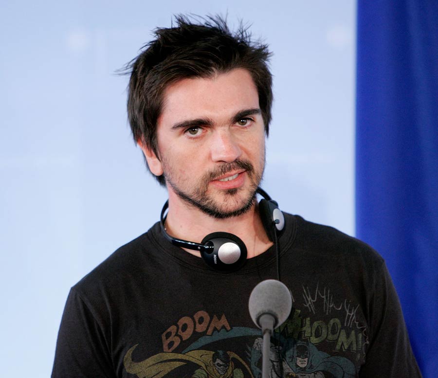 Juanes Photo ( )   /  - 14