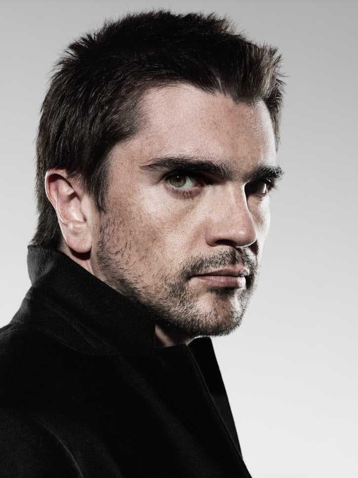 Juanes Photo ( )   /  - 18