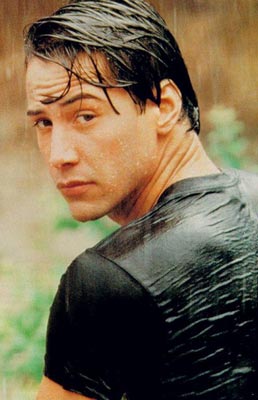 Keanu Reeves Photo (  )    /  - 33