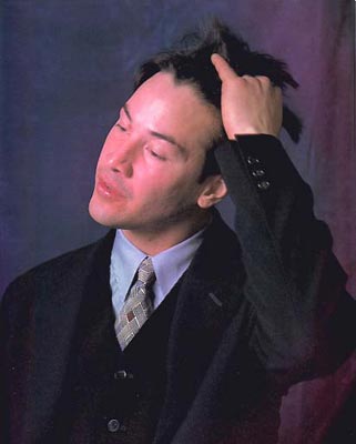 Keanu Reeves Photo (  )    /  - 35