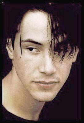 Keanu Reeves Photo (  )    /  - 40