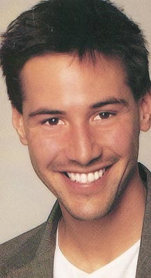 Keanu Reeves Photo (  )    /  - 47