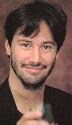 Keanu Reeves Photo (  )    /  - 48