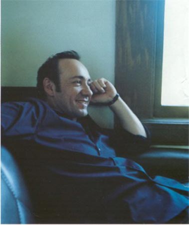 Kevin Spacey Photo (  )    /  - 29