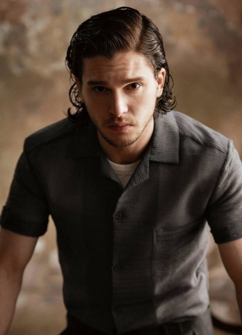 Kit Harington Photo (  )   ,    /  - 3