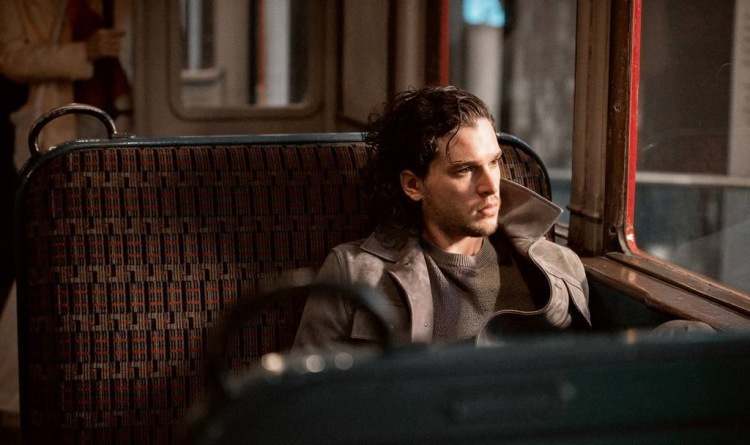 Kit Harington Photo (  )   ,    /  - 6