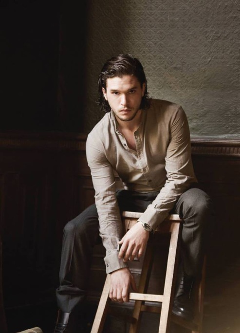 Kit Harington Photo (  )   ,    /  - 8