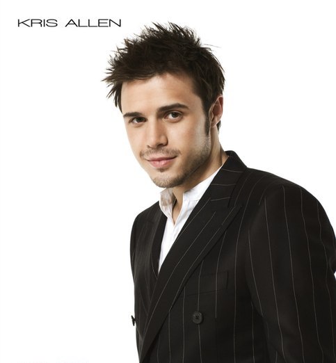 Kris Allen Photo (  )  ,  /  - 17