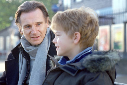 Liam Neeson Photo (  )   /  - 18