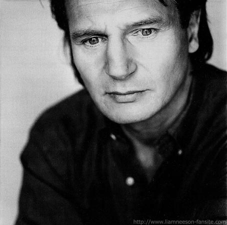 Liam Neeson Photo (  )   /  - 26