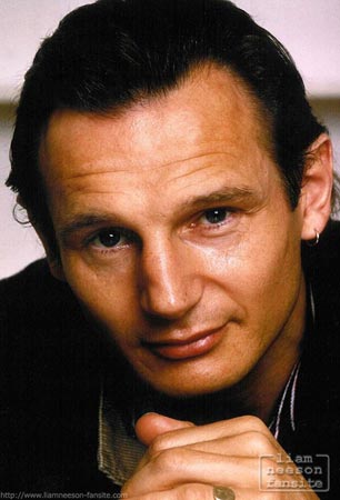 Liam Neeson Photo (  )   /  - 29