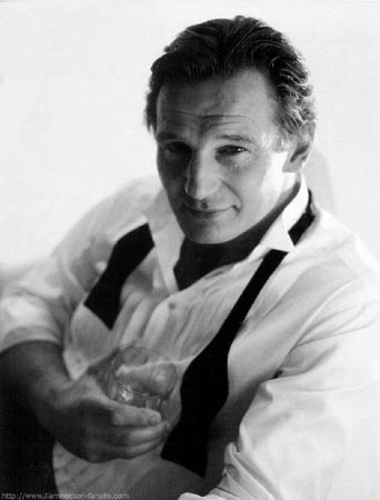 Liam Neeson Photo (  )  