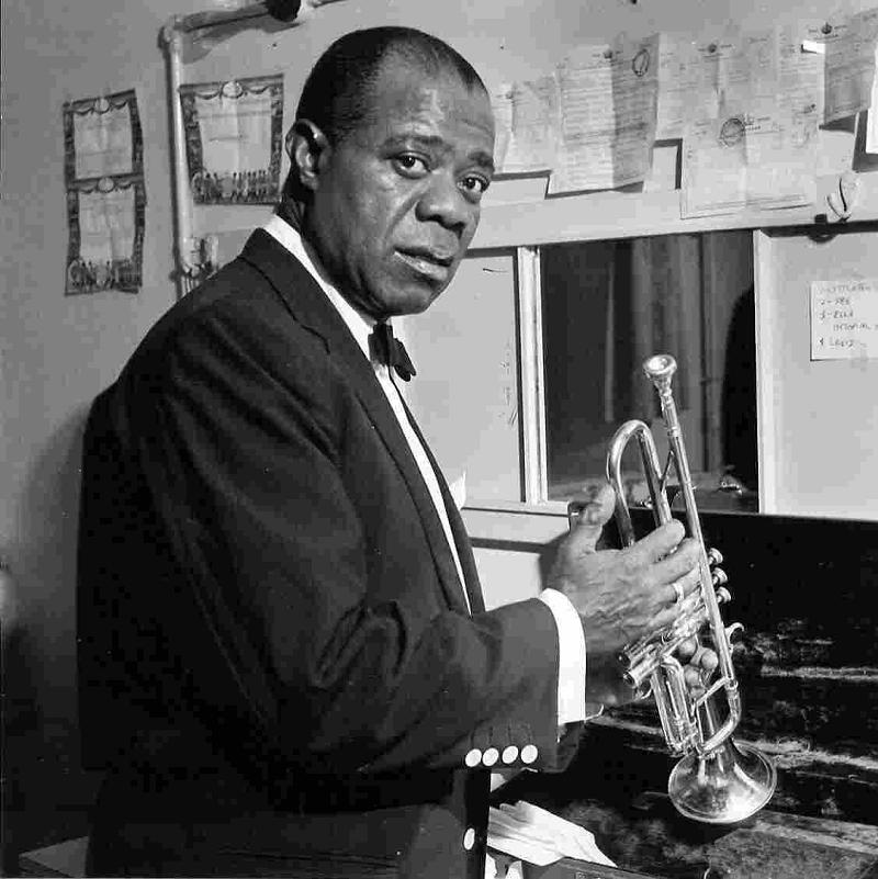 Louis Armstrong Photo (  )    /  - 2