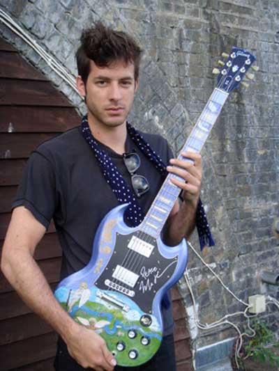 Mark Ronson Photo (  )  DJ, ,  , ,   ,  Allido Records /  - 6