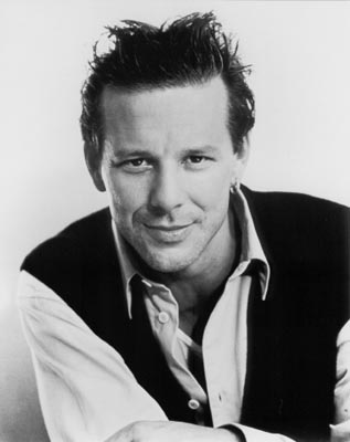 Mickey Rourke Photo (  )   /  - 11