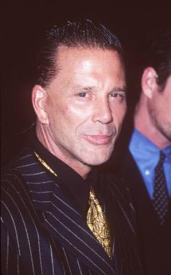 Mickey Rourke Photo (  )   /  - 27