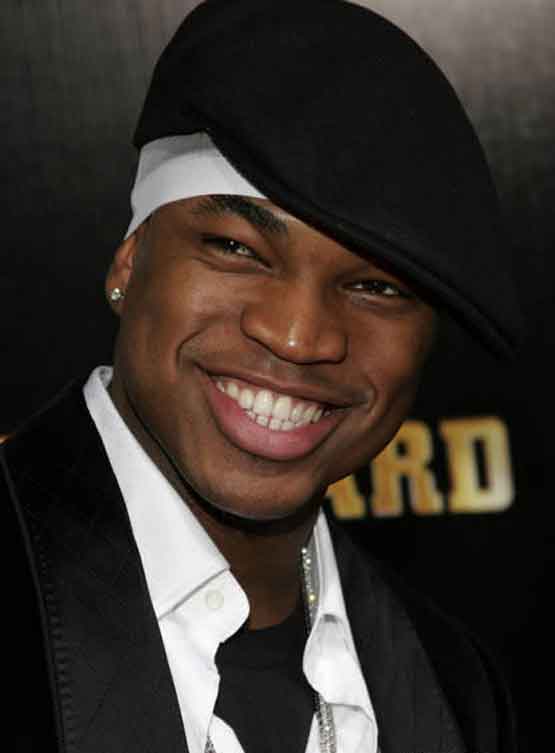 Ne-Yo Shaffer Chimere Smith Photo (- )   /  - 2