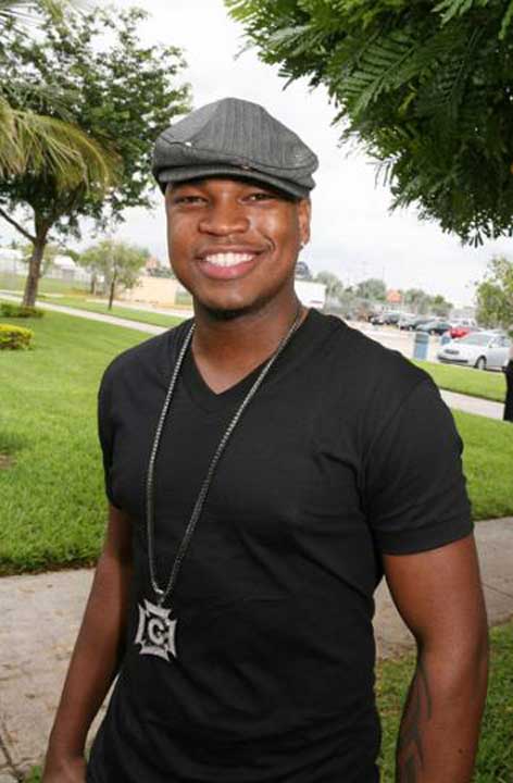 Ne-Yo Shaffer Chimere Smith Photo (- )  