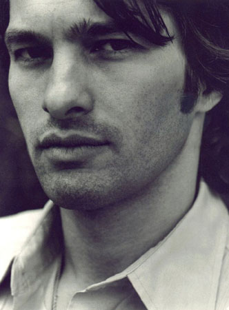 Olivier Martinez Photo (  )   /  - 5