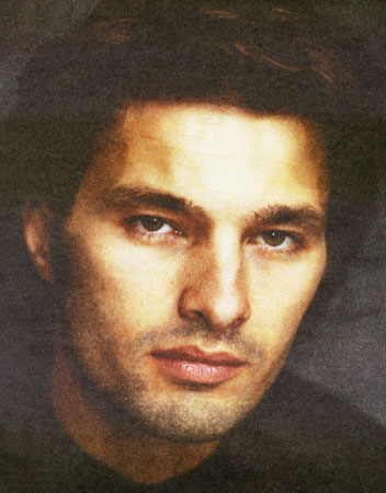 Olivier Martinez Photo (  )   /  - 25