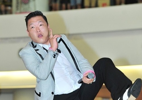 PSY Photo ( )   /  - 17