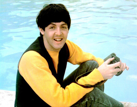 Paul McCartney Photo (  )  ,   The Beatles /  - 21