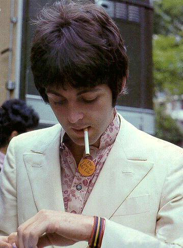 Paul McCartney Photo (  )  ,   The Beatles /  - 36