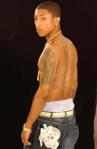 Pharrell Williams Photo (  )  - /  - 19