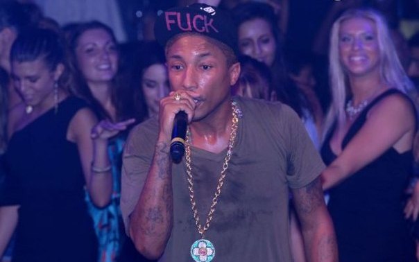 Pharrell Williams Photo (  )  - /  - 23