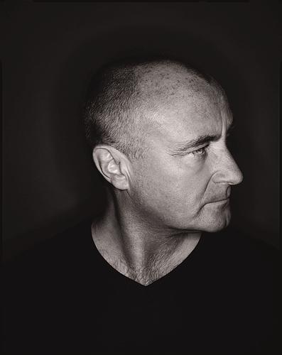 Phil Collins Photo (  )     /  - 5