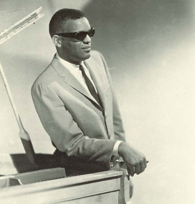 Ray Charles Photo (  )  ,  /  - 10