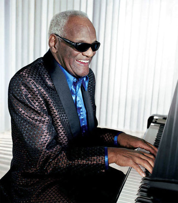 Ray Charles Photo (  )  ,  /  - 17