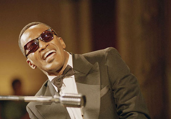 Ray Charles Photo (  )  ,  /  - 18