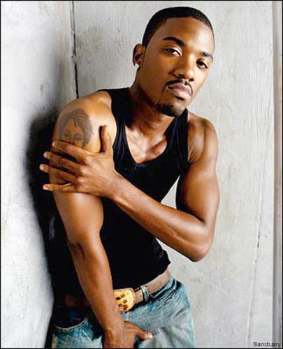 Ray J Photo (  )   /  - 7