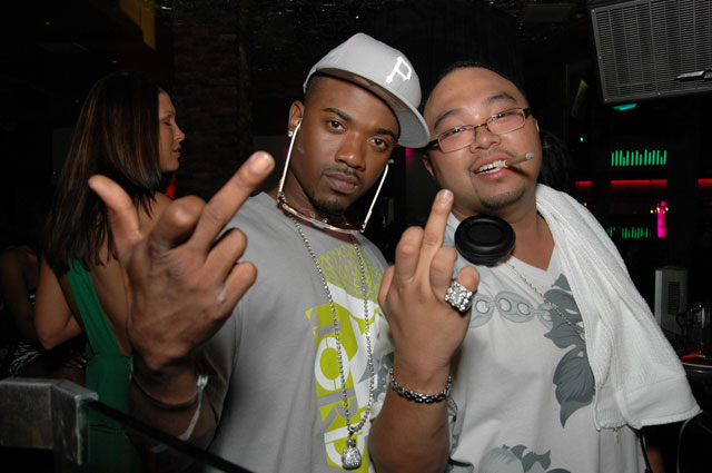 Ray J Photo (  )   /  - 12