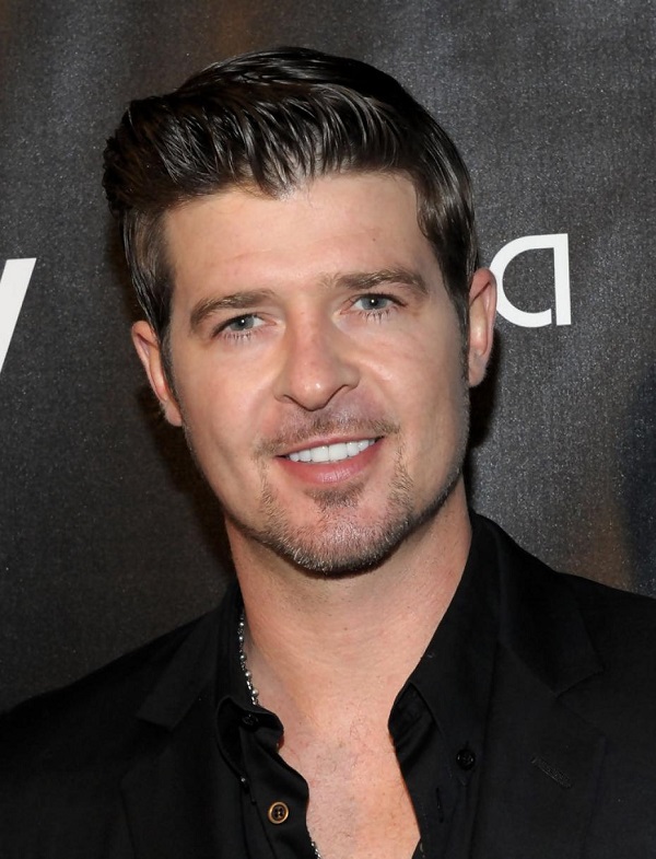 Robin Thicke Photo (  )   /  - 3