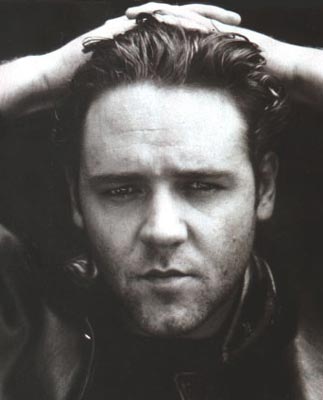 Russell Crowe Photo (  )    /  - 17