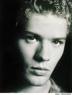 Ryan Phillippe Photo (  )    /  - 15