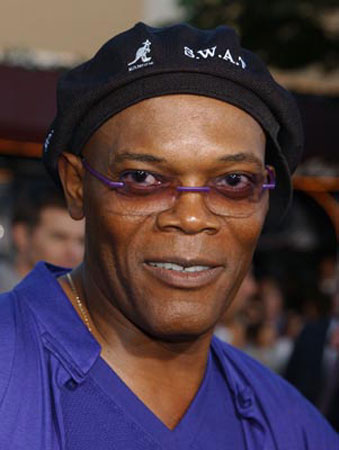 Samuel L. Jackson Photo ( .  )    /  - 45