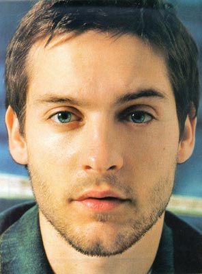 Tobey Maguire Photo (  )   , - /  - 7