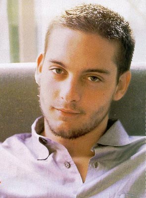 Tobey Maguire Photo (  )   , - /  - 16