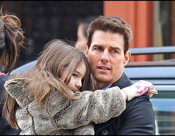   (Tom Cruise)  -  /  - 14