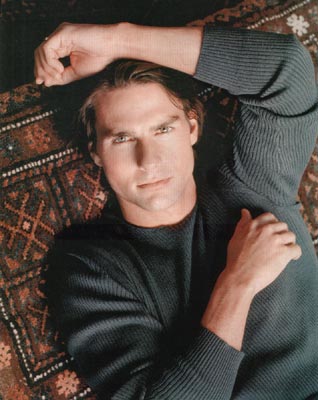   (Tom Cruise)  -  /  - 31